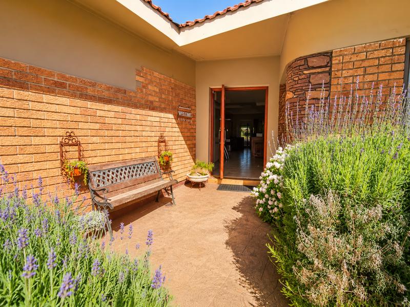 To Let 4 Bedroom Property for Rent in Casseldale Gauteng