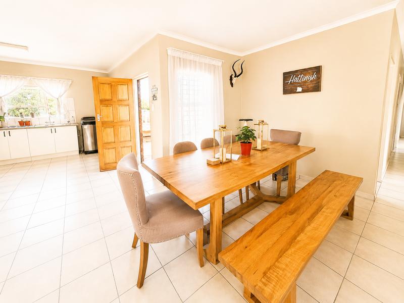 To Let 3 Bedroom Property for Rent in Strubenvale Gauteng