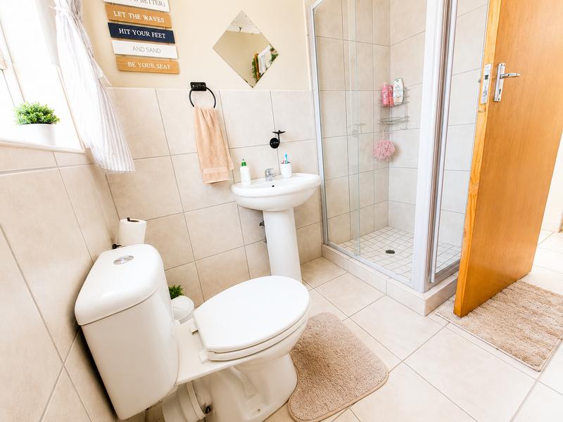 To Let 3 Bedroom Property for Rent in Strubenvale Gauteng