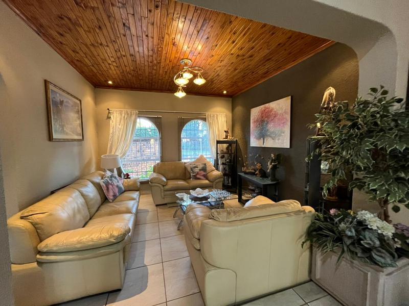 4 Bedroom Property for Sale in Sunward Park Gauteng