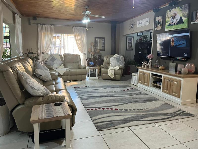4 Bedroom Property for Sale in Sunward Park Gauteng