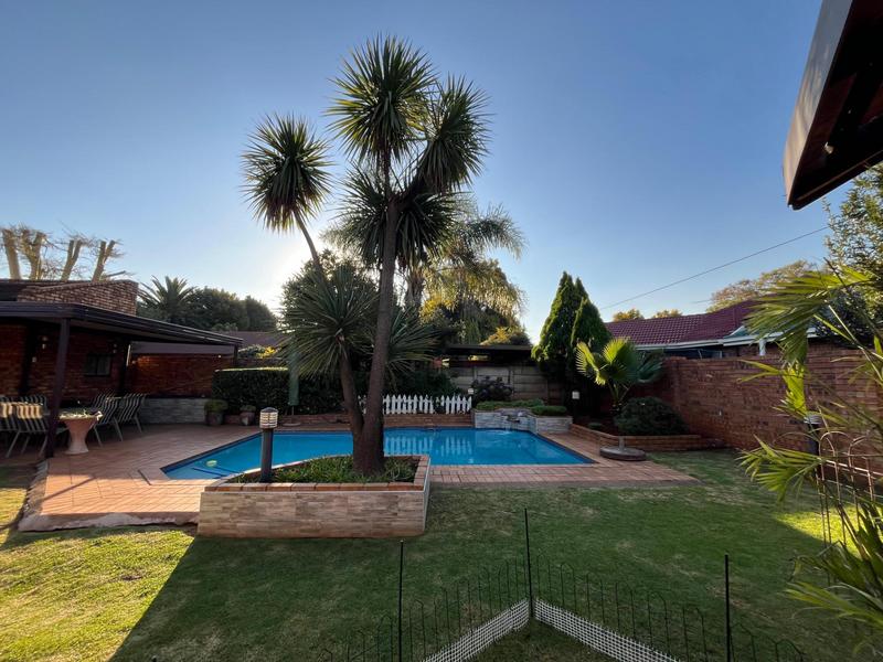 4 Bedroom Property for Sale in Sunward Park Gauteng