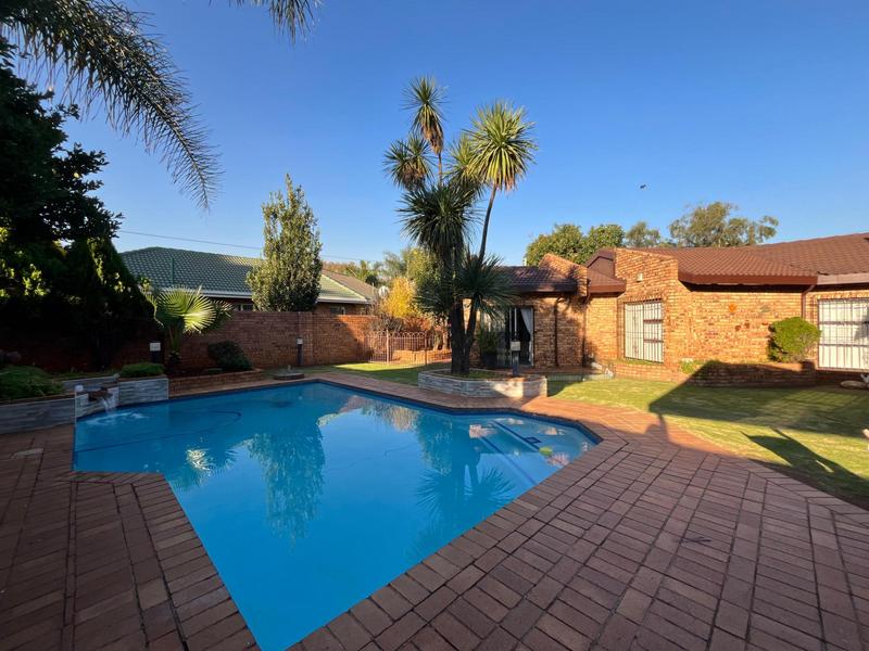 4 Bedroom Property for Sale in Sunward Park Gauteng