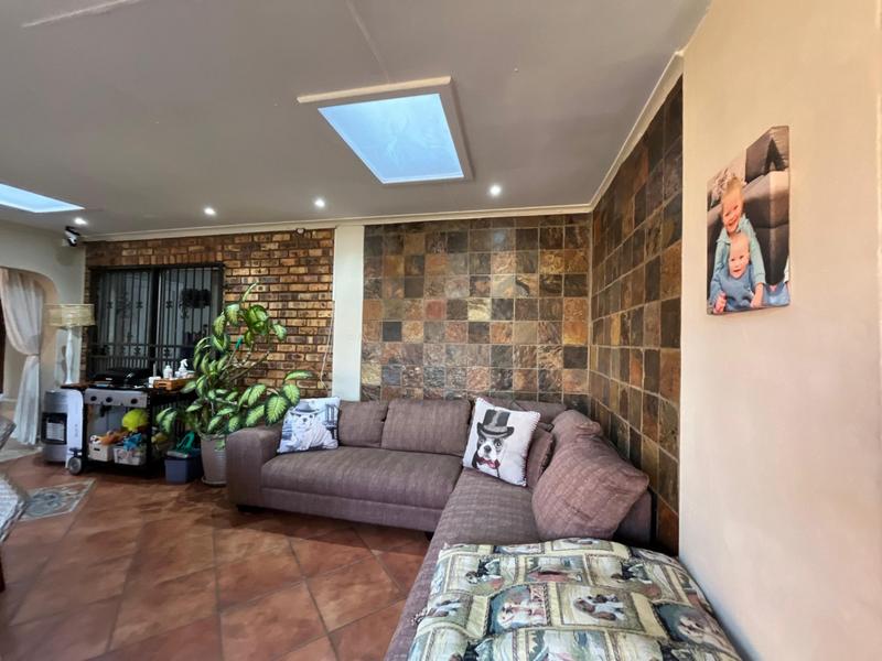 4 Bedroom Property for Sale in Sunward Park Gauteng