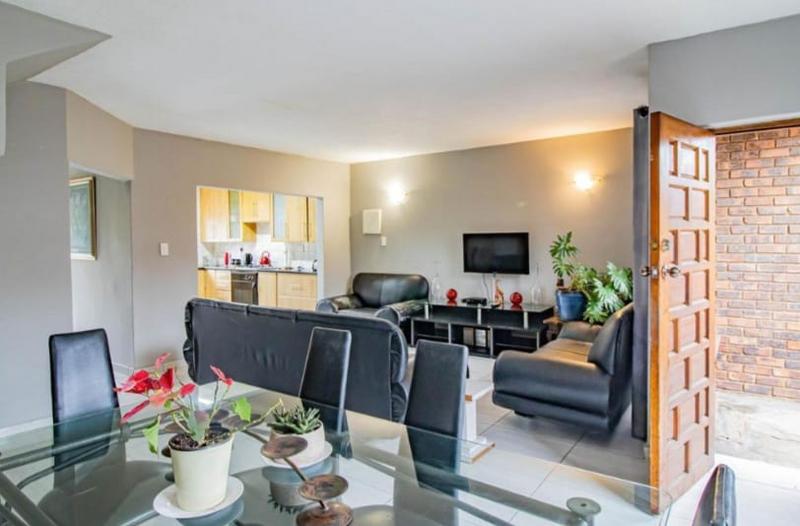 3 Bedroom Property for Sale in Brackenhurst Gauteng