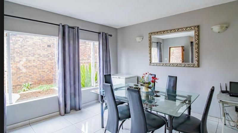 3 Bedroom Property for Sale in Brackenhurst Gauteng
