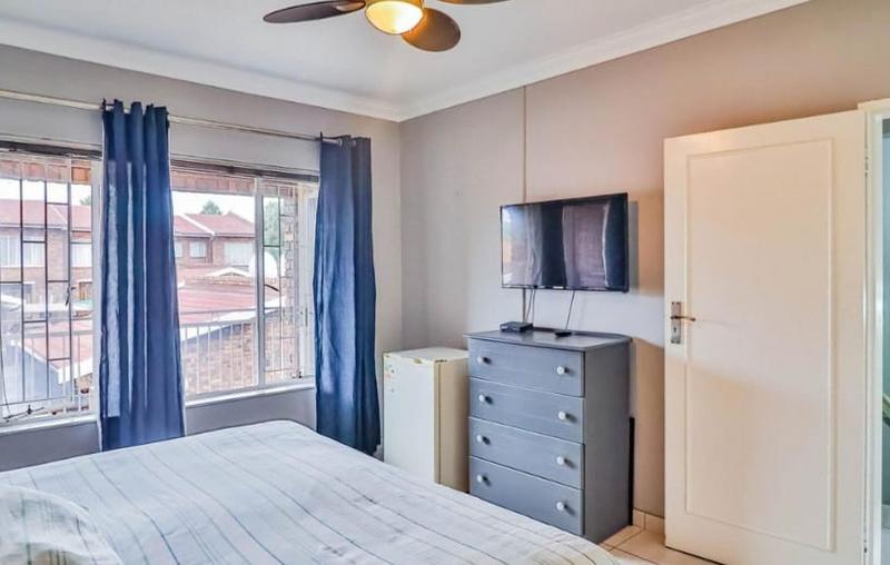 3 Bedroom Property for Sale in Brackenhurst Gauteng