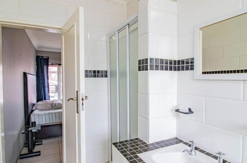 3 Bedroom Property for Sale in Brackenhurst Gauteng