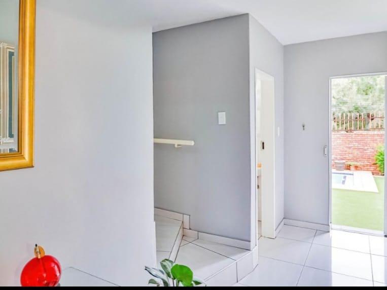 3 Bedroom Property for Sale in Brackenhurst Gauteng