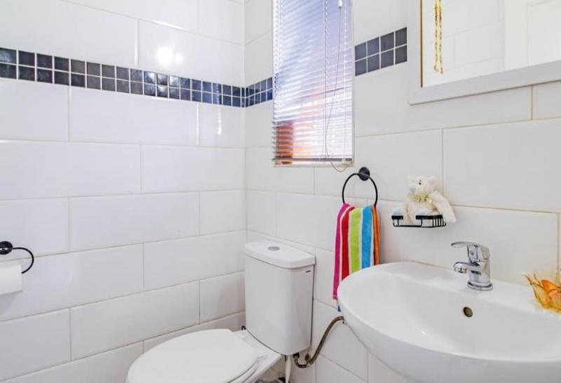 3 Bedroom Property for Sale in Brackenhurst Gauteng