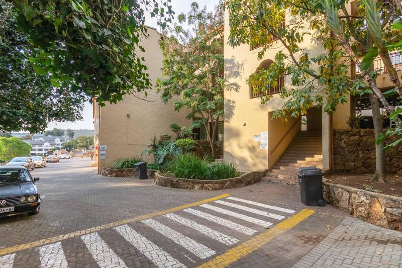 To Let 2 Bedroom Property for Rent in Helderkruin Gauteng