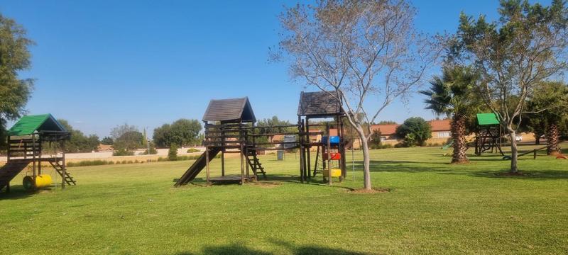 2 Bedroom Property for Sale in Heuwelsig Estate Gauteng