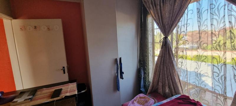2 Bedroom Property for Sale in Heuwelsig Estate Gauteng