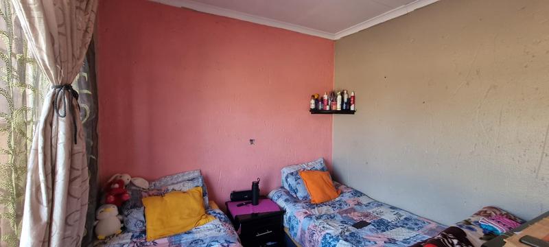 2 Bedroom Property for Sale in Heuwelsig Estate Gauteng