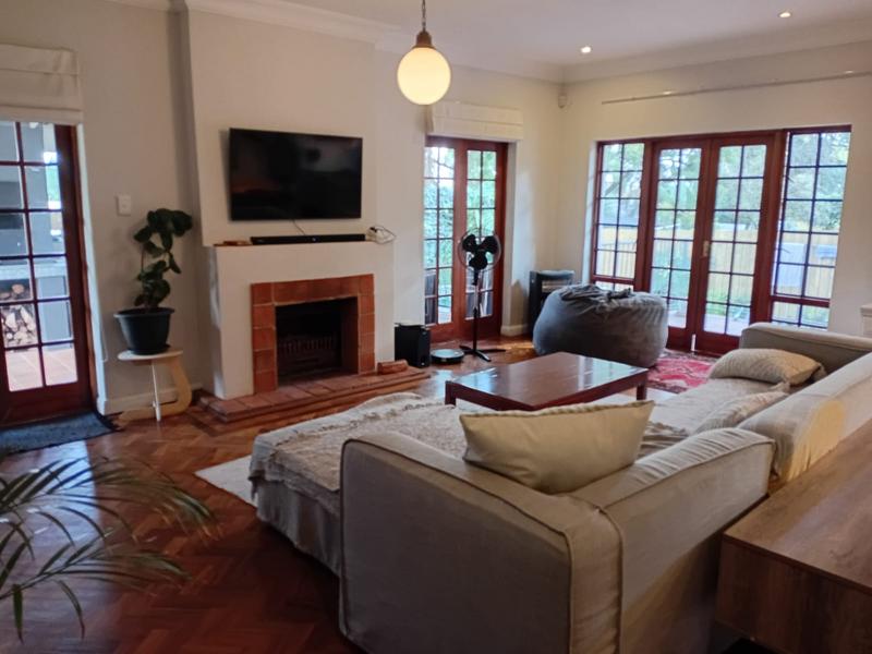 To Let 2 Bedroom Property for Rent in Craighall Park Gauteng