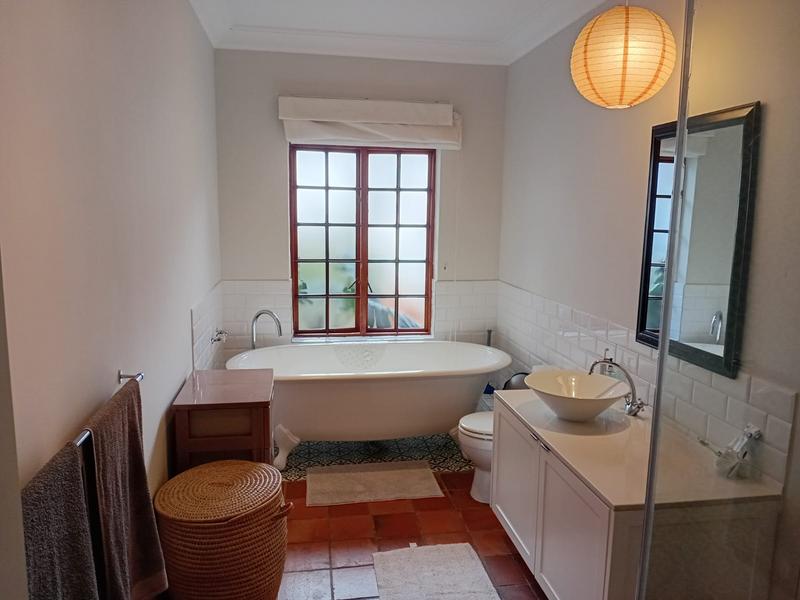 To Let 2 Bedroom Property for Rent in Craighall Park Gauteng