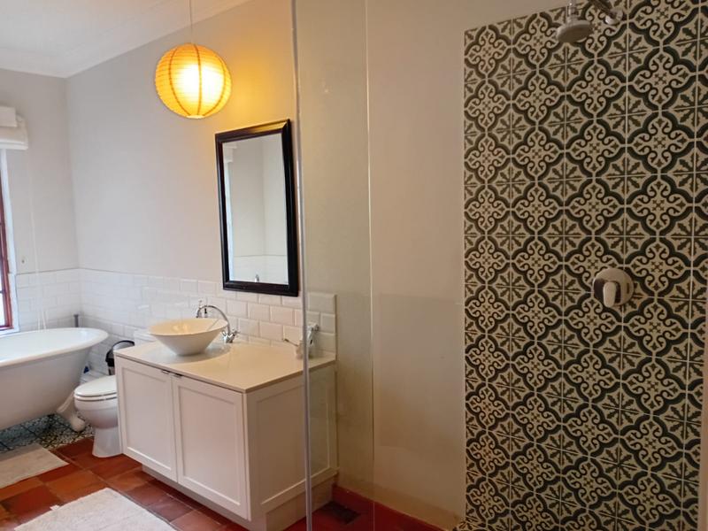 To Let 2 Bedroom Property for Rent in Craighall Park Gauteng