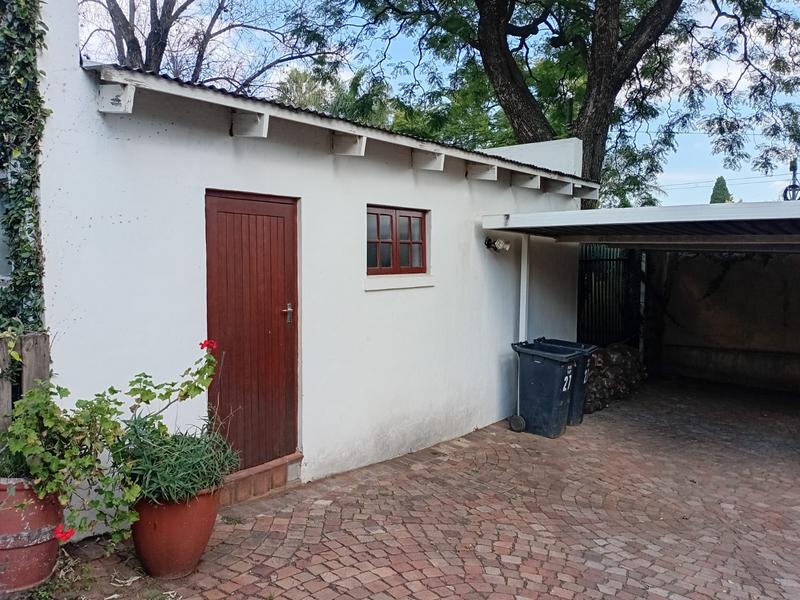 To Let 2 Bedroom Property for Rent in Craighall Park Gauteng