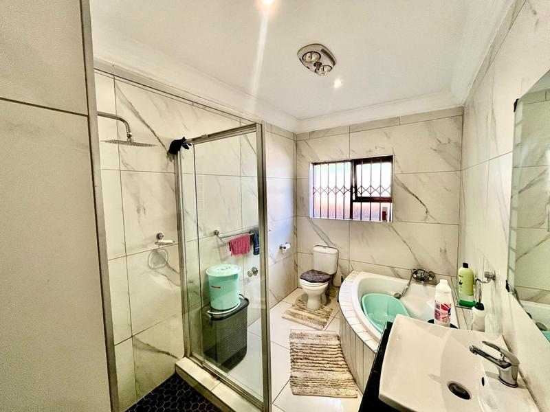 To Let 3 Bedroom Property for Rent in Montana Gauteng