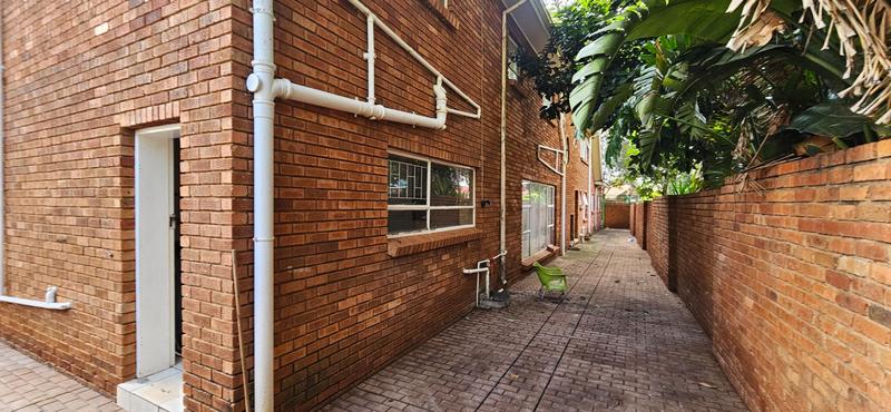 5 Bedroom Property for Sale in Theresa Park Gauteng