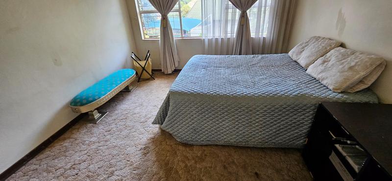 5 Bedroom Property for Sale in Theresa Park Gauteng