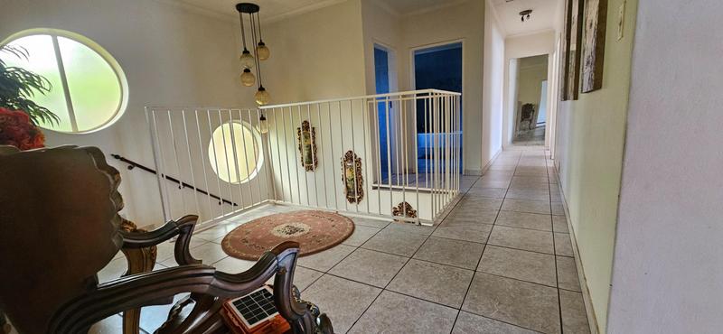 5 Bedroom Property for Sale in Theresa Park Gauteng