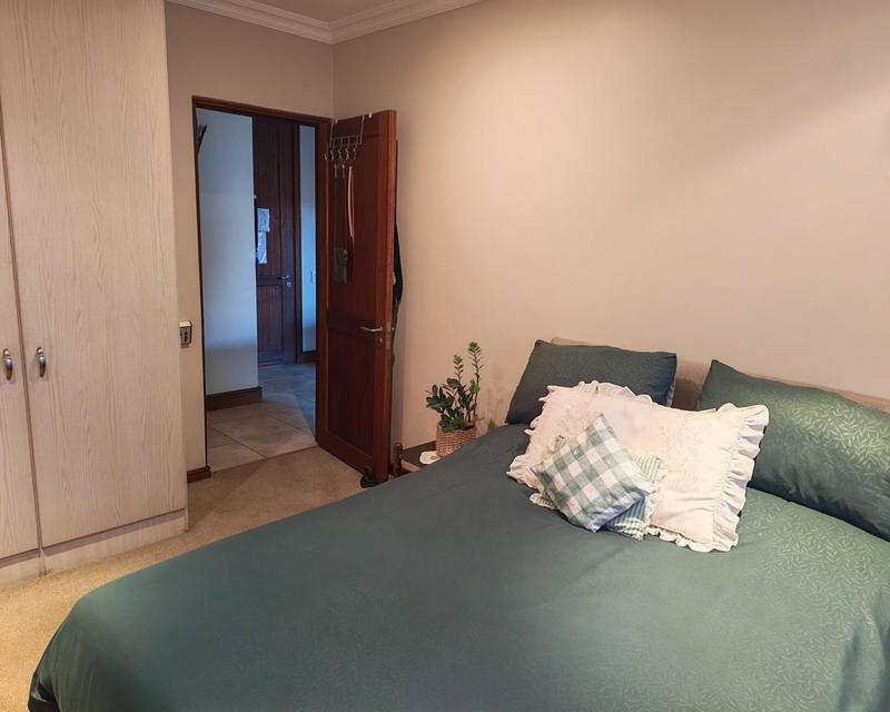 1 Bedroom Property for Sale in Newlands Gauteng