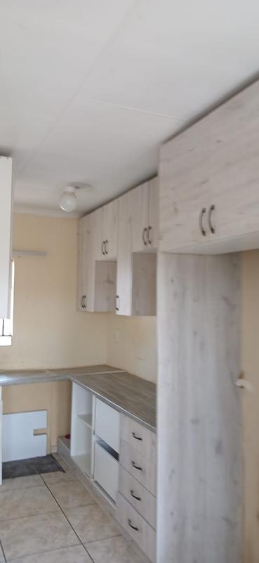 2 Bedroom Property for Sale in Fleurhof Gauteng