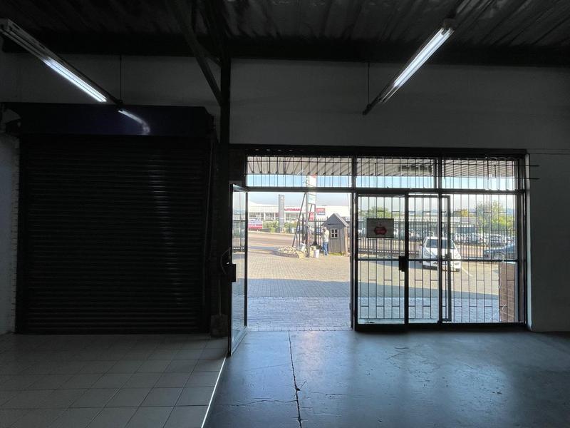 To Let Commercial Property for Rent in Centurion Gauteng