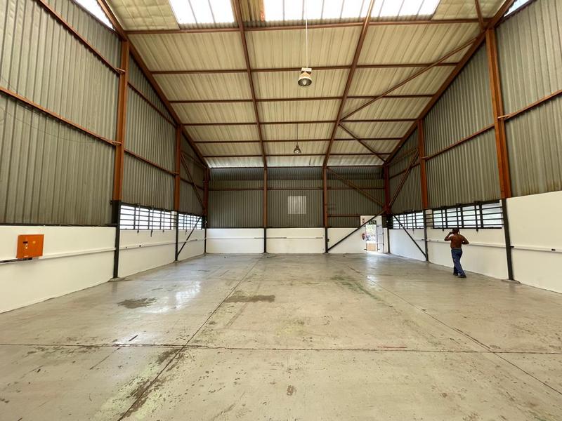 To Let Commercial Property for Rent in Rooihuiskraal Gauteng
