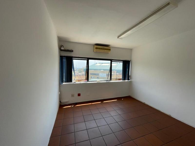 To Let Commercial Property for Rent in Rooihuiskraal Gauteng