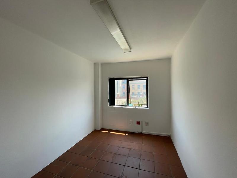 To Let Commercial Property for Rent in Rooihuiskraal Gauteng