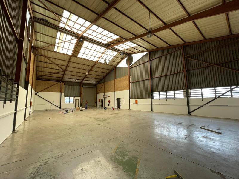 To Let Commercial Property for Rent in Rooihuiskraal Gauteng