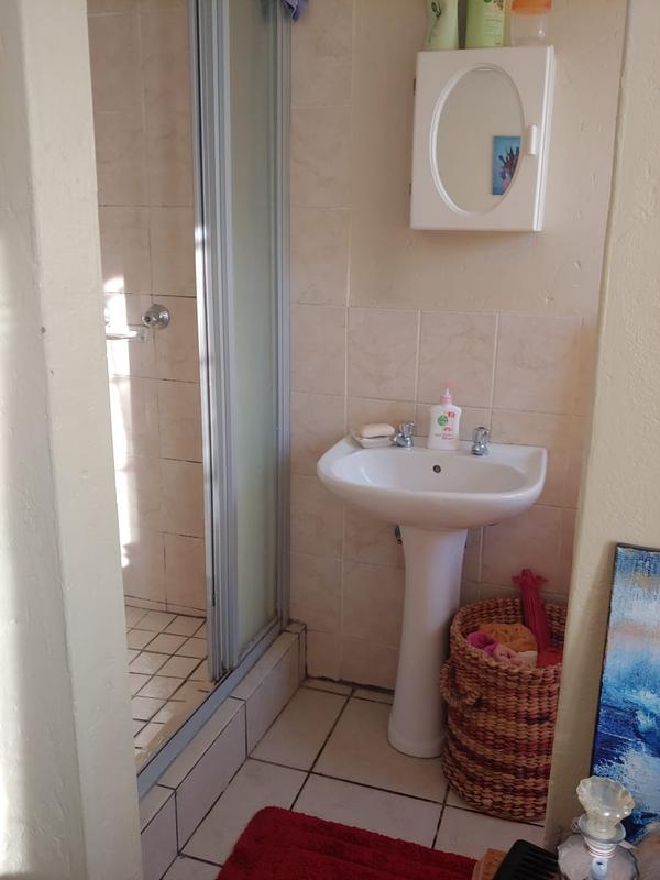 To Let 2 Bedroom Property for Rent in Rooihuiskraal North Gauteng