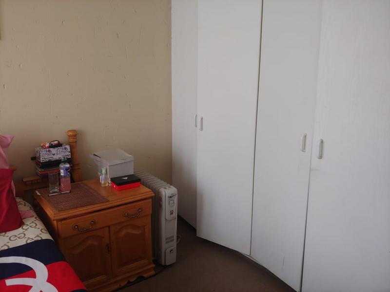 To Let 2 Bedroom Property for Rent in Rooihuiskraal North Gauteng