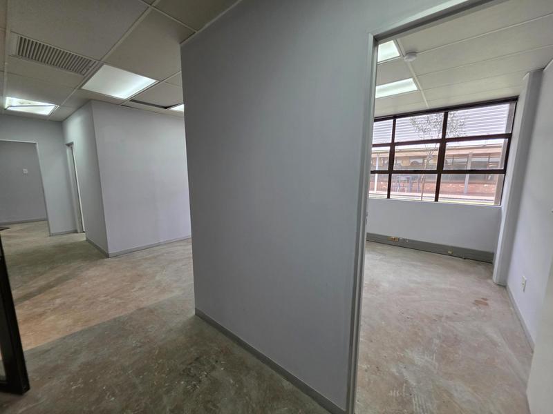 To Let Commercial Property for Rent in Erasmusrand Gauteng