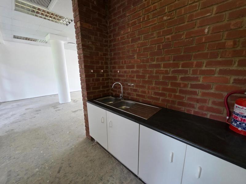 To Let Commercial Property for Rent in Erasmusrand Gauteng