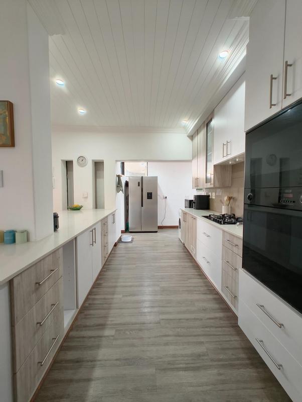 4 Bedroom Property for Sale in Menlo Park Gauteng