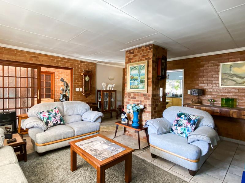 7 Bedroom Property for Sale in Kempton Park Ext 4 Gauteng