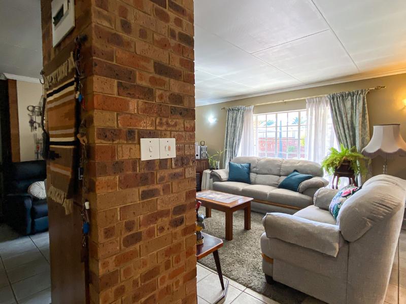 7 Bedroom Property for Sale in Kempton Park Ext 4 Gauteng