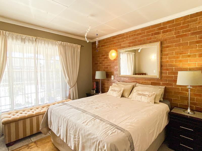 7 Bedroom Property for Sale in Kempton Park Ext 4 Gauteng