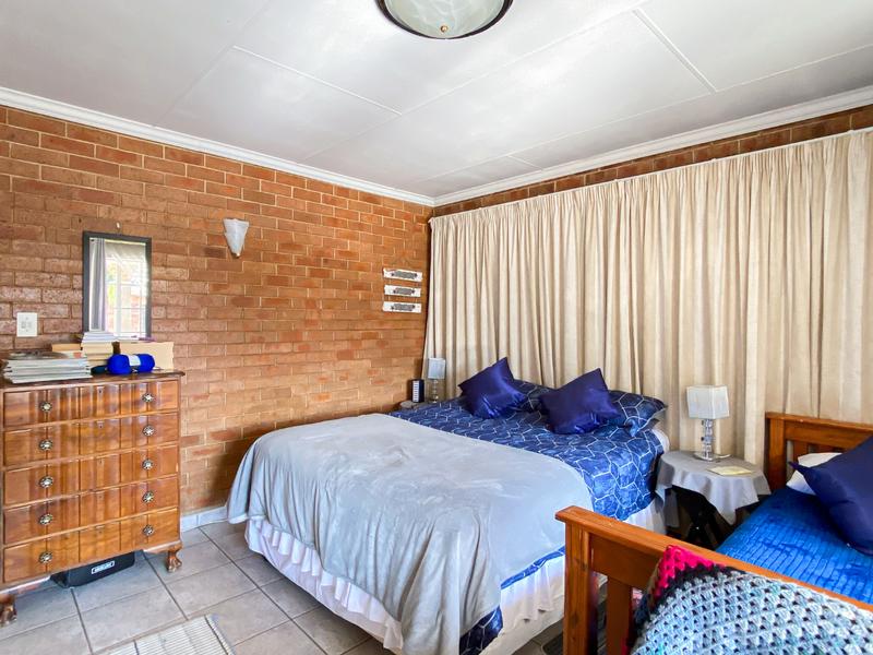 7 Bedroom Property for Sale in Kempton Park Ext 4 Gauteng