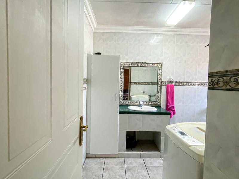 7 Bedroom Property for Sale in Kempton Park Ext 4 Gauteng