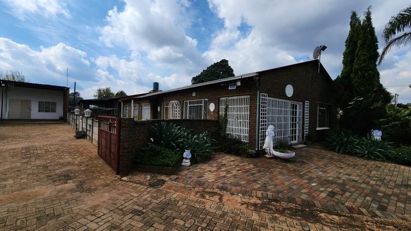 3 Bedroom Property for Sale in Hillside Gauteng