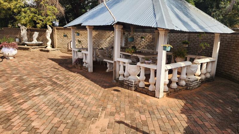 3 Bedroom Property for Sale in Hillside Gauteng