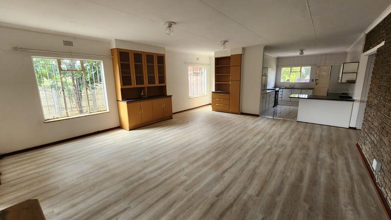 3 Bedroom Property for Sale in Hillside Gauteng