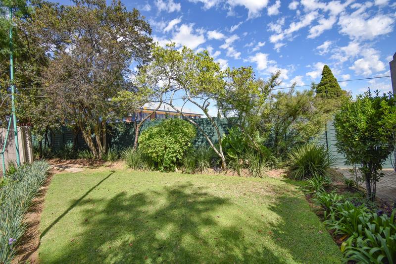 2 Bedroom Property for Sale in Morningside Gauteng