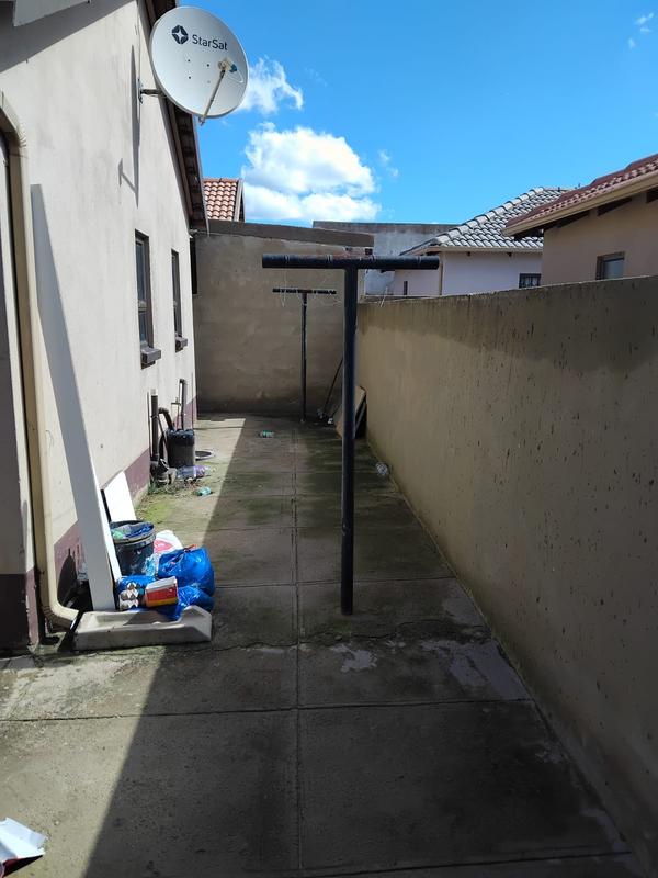 3 Bedroom Property for Sale in Windmill Park Gauteng