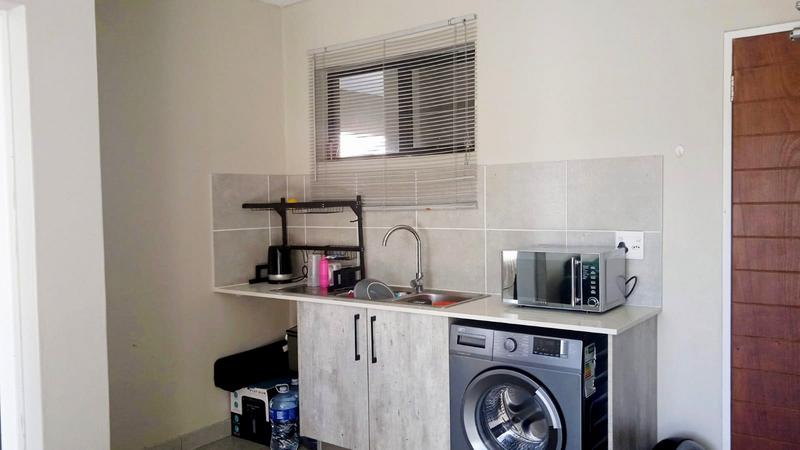 1 Bedroom Property for Sale in Whiteridge Gauteng