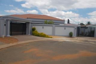 4 Bedroom Property for Sale in Palm Ridge Gauteng